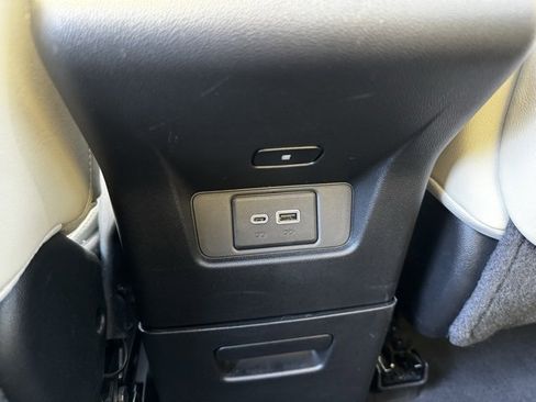 Certified 2023 Cadillac XT6 Sport w/ Technology Package image 11