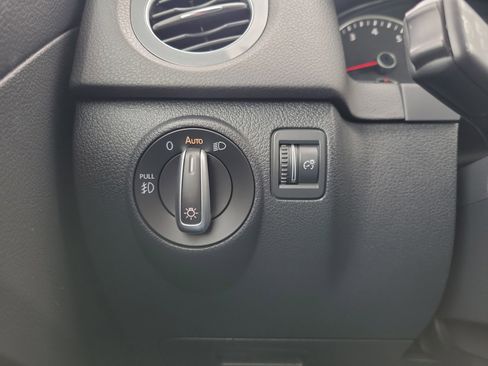 Used 2016 Volkswagen Tiguan R-Line image 26