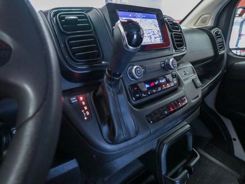 Used 2025 RAM ProMaster 2500 w/ Convenience Group FWD image 20