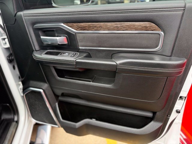 Used 2021 RAM 2500 Laramie AWD/4WD image 14