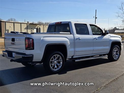 Used 2018 GMC Sierra 1500 SLT w/ SLT Premium Package image 3