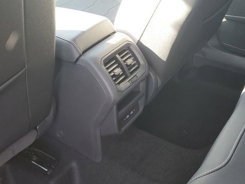 New 2026 Volkswagen Taos SE FWD image 27