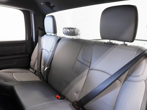 Used 2024 RAM 3500 Tradesman image 15