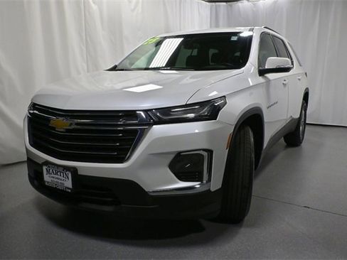 Certified 2023 Chevrolet Traverse LT image 7