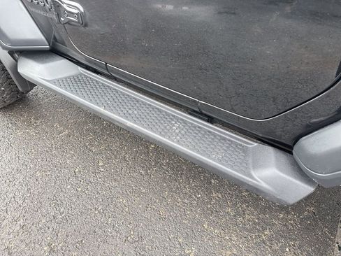 Used 2023 Jeep Wrangler Sport S image 10