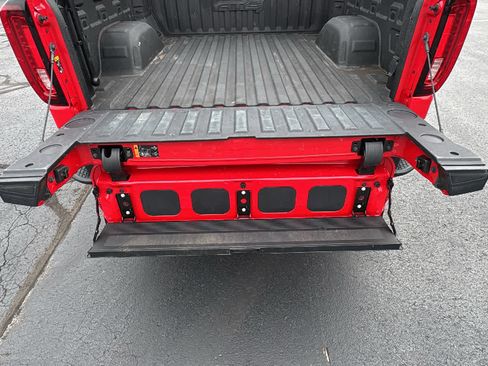 Certified 2021 GMC Sierra 1500 AT4 w/ AT4 Preferred Package AWD/4WD image 31