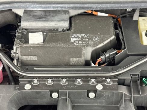 Certified 2023 Volkswagen ID.4 Pro S AWD/4WD image 33