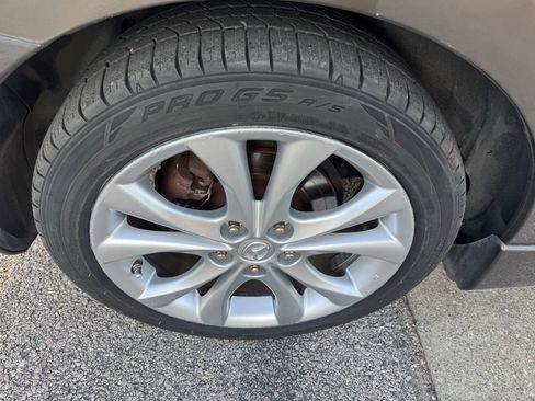 Used 2010 MAZDA MAZDA3 s Grand Touring FWD image 29