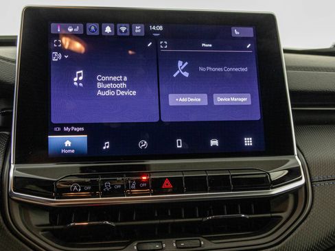 New 2026 Jeep Compass Latitude AWD/4WD image 23