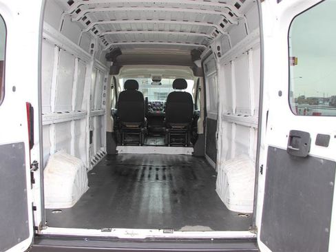 Used 2021 RAM ProMaster 2500 image 19