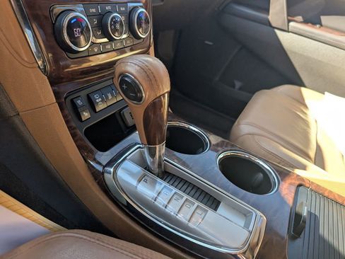 Used 2016 Buick Enclave Premium w/ Experience Buick Package image 21