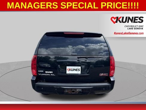 Used 2009 GMC Yukon XL SLT w/ Preferred Package AWD/4WD image 7