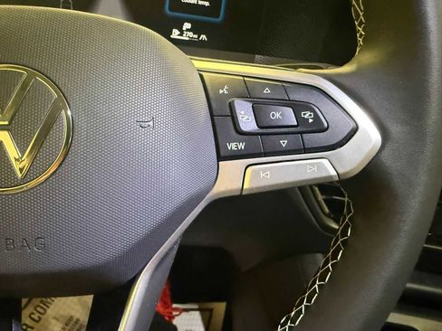 Certified 2025 Volkswagen Tiguan S image 30