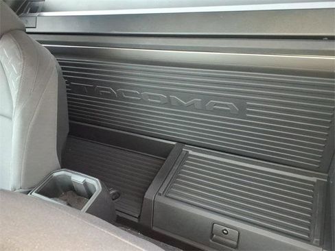 Certified 2025 Toyota Tacoma SR5 image 15