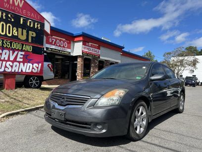 Used 2009 Nissan Altima 2.5 S w/ Emergency Aid Pkg