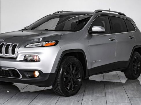 Used 2016 Jeep Cherokee Limited w/ Trailer Tow Group image 57