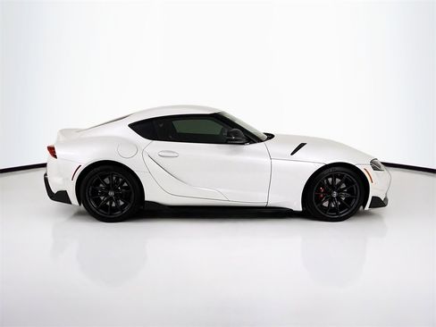 Used 2024 Toyota Supra 3.0 image 8