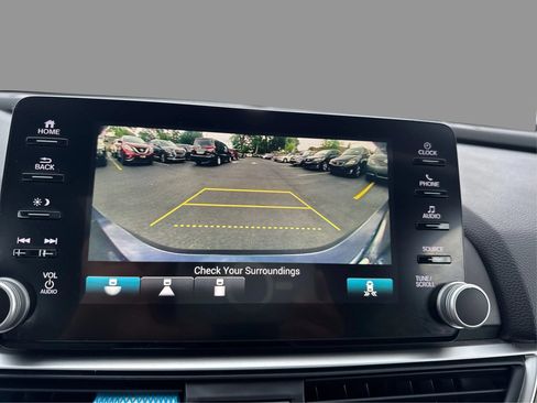 Used 2019 Honda Accord EX image 29