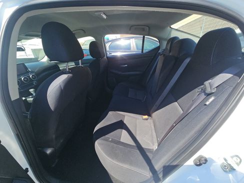 Used 2020 Nissan Sentra SV FWD image 14