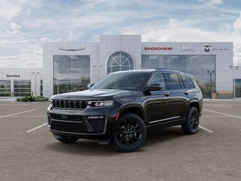 New 2026 Jeep Grand Cherokee L Limited AWD/4WD image 1