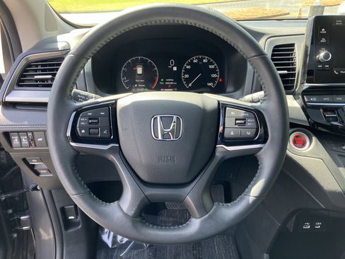 Used 2025 Honda Odyssey EX-L image 20