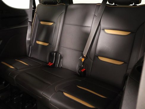 Used 2021 GMC Yukon AT4 w/ Technology Package image 13