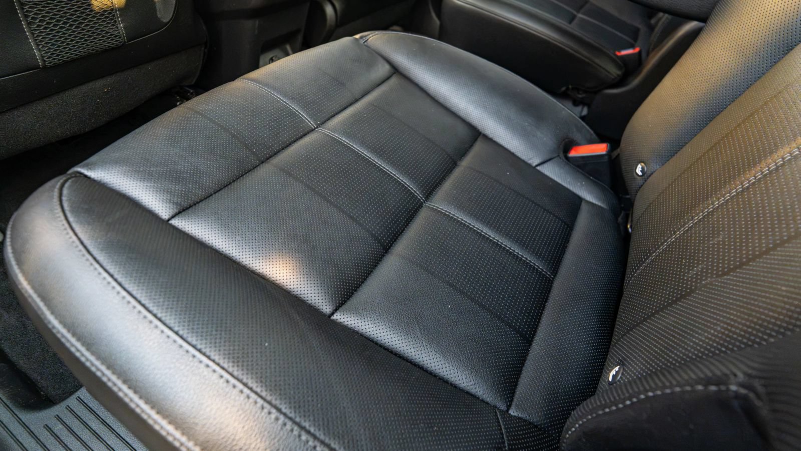 Used 2021 Kia Telluride EX w/ EX Premium Package AWD/4WD image 31