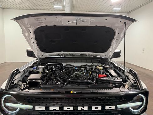Used 2024 Ford Bronco Wildtrak AWD/4WD image 85