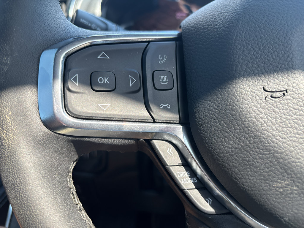 Used 2025 RAM 1500 Laramie w/ Night Edition AWD/4WD image 15