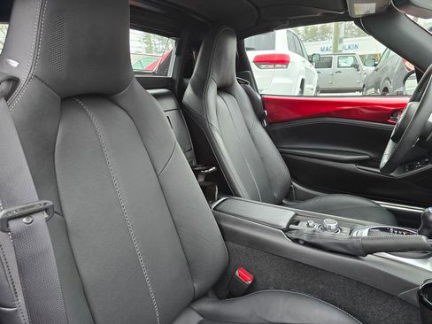 Used 2023 MAZDA MX-5 Miata Grand Touring image 12