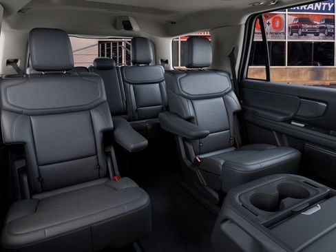 New 2027 Ford Expedition Active AWD/4WD image 10
