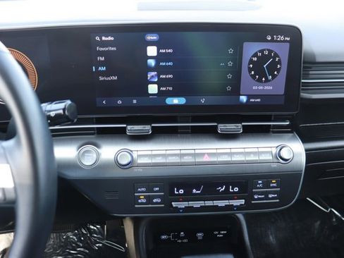 Used 2025 Hyundai Kona SEL image 14