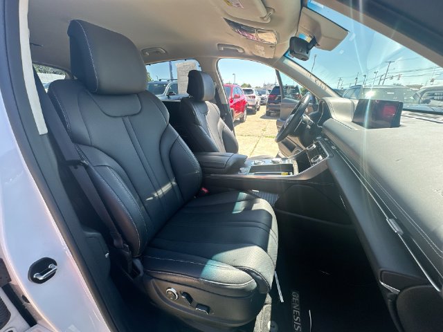 Used 2024 Genesis GV80 2.5T AWD/4WD image 31
