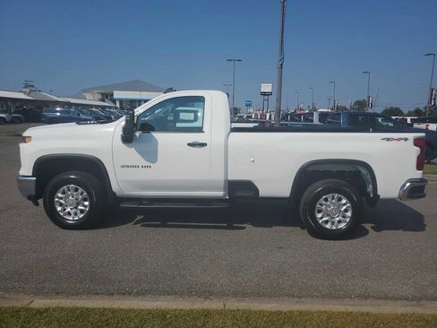 New 2026 Chevrolet Silverado 3500 W/T image 2