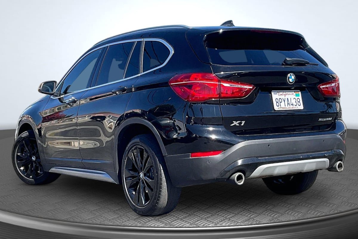 Used 2020 BMW X1 sDrive28i w/ Convenience Package FWD image 2