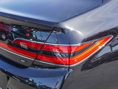 Used 2022 Genesis G90 5.0 Ultimate image 7