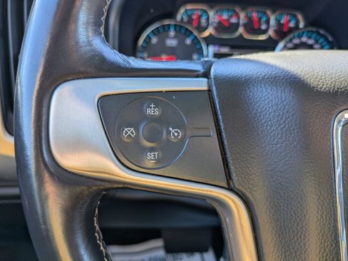 Used 2018 GMC Sierra 1500 SLE w/ SLE Value Package image 17