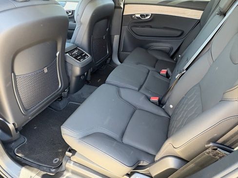 New 2026 Volvo XC90 B6 Plus w/ Protection Package Premier image 21