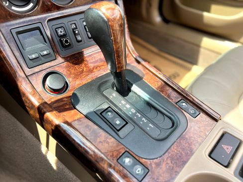 Used 1998 BMW Z3 2.8 image 38