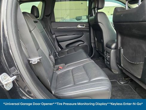 Used 2012 Jeep Grand Cherokee Laredo image 16