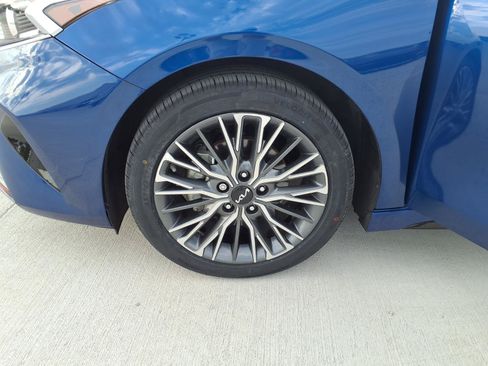 Used 2024 Kia Forte GT-Line w/ GT-Line Premium Package FWD image 29