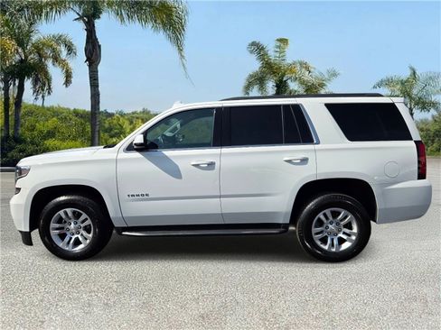 Used 2020 Chevrolet Tahoe LS w/ Enhanced Driver Alert Package RWD image 2