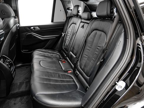 Used 2019 BMW X5 xDrive40i AWD/4WD image 47