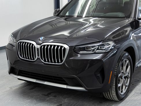 Used 2024 BMW X3 xDrive30i w/ Premium Package w/ZPA image 10