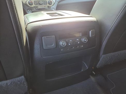 Used 2020 GMC Yukon XL Denali w/ Open Road Package image 25