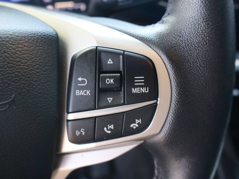 Used 2022 Ford Explorer Limited RWD image 16