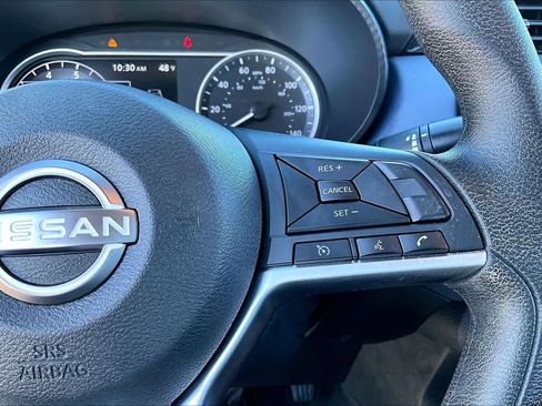 Used 2024 Nissan Versa SV w/ Trunk Package image 25