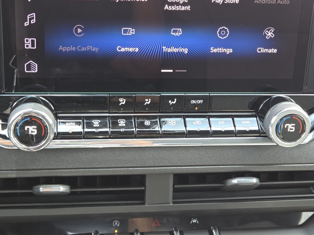 New 2026 Chevrolet Colorado Trail Boss AWD/4WD image 35