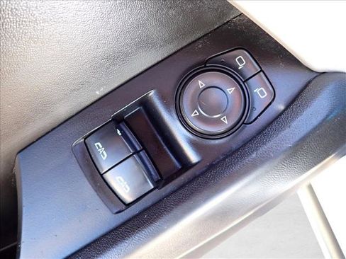 Used 2018 Chevrolet Camaro LT RWD image 12