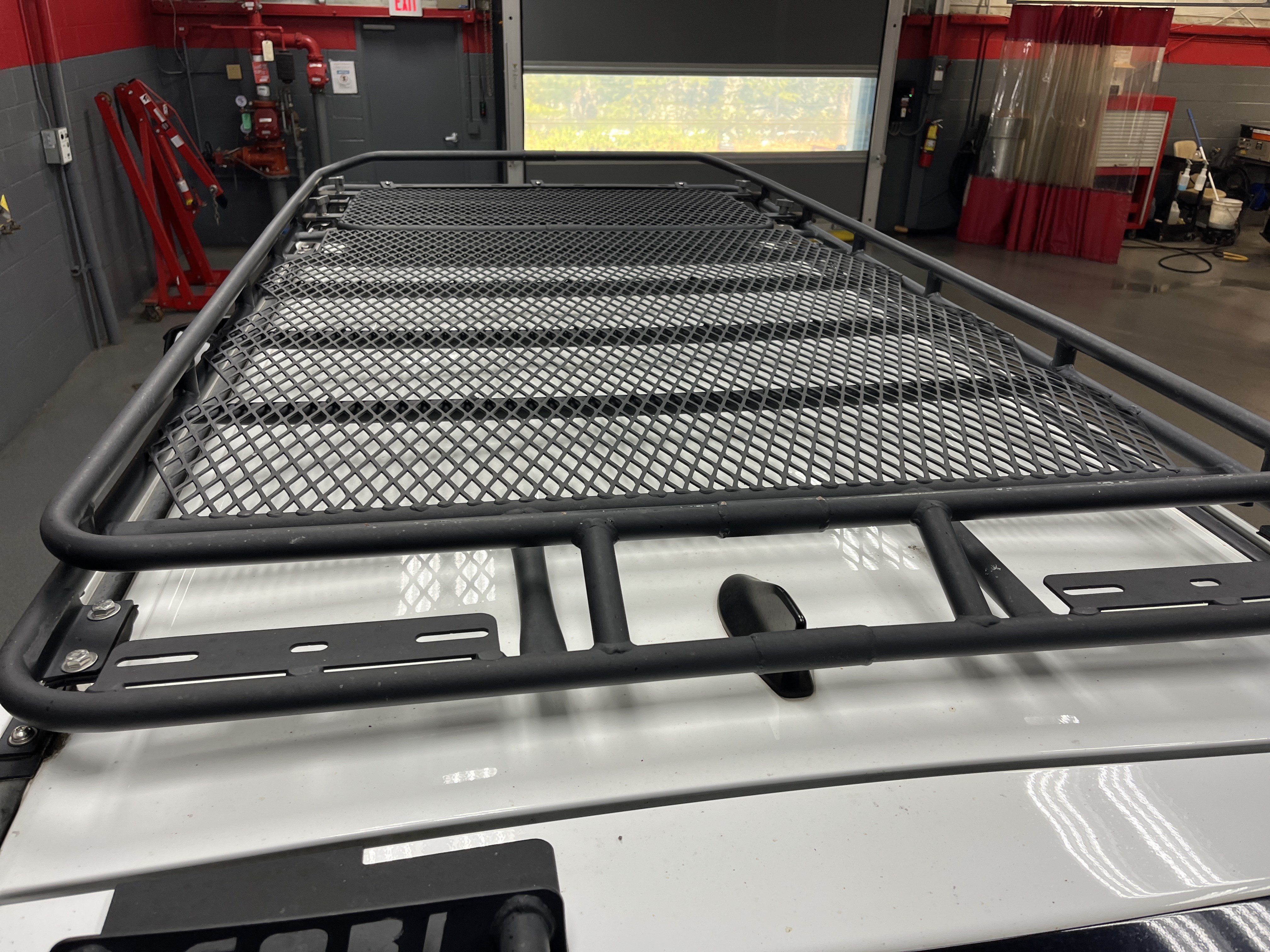 Used 2021 Toyota 4Runner Venture w/ Moonroof Package AWD/4WD image 6